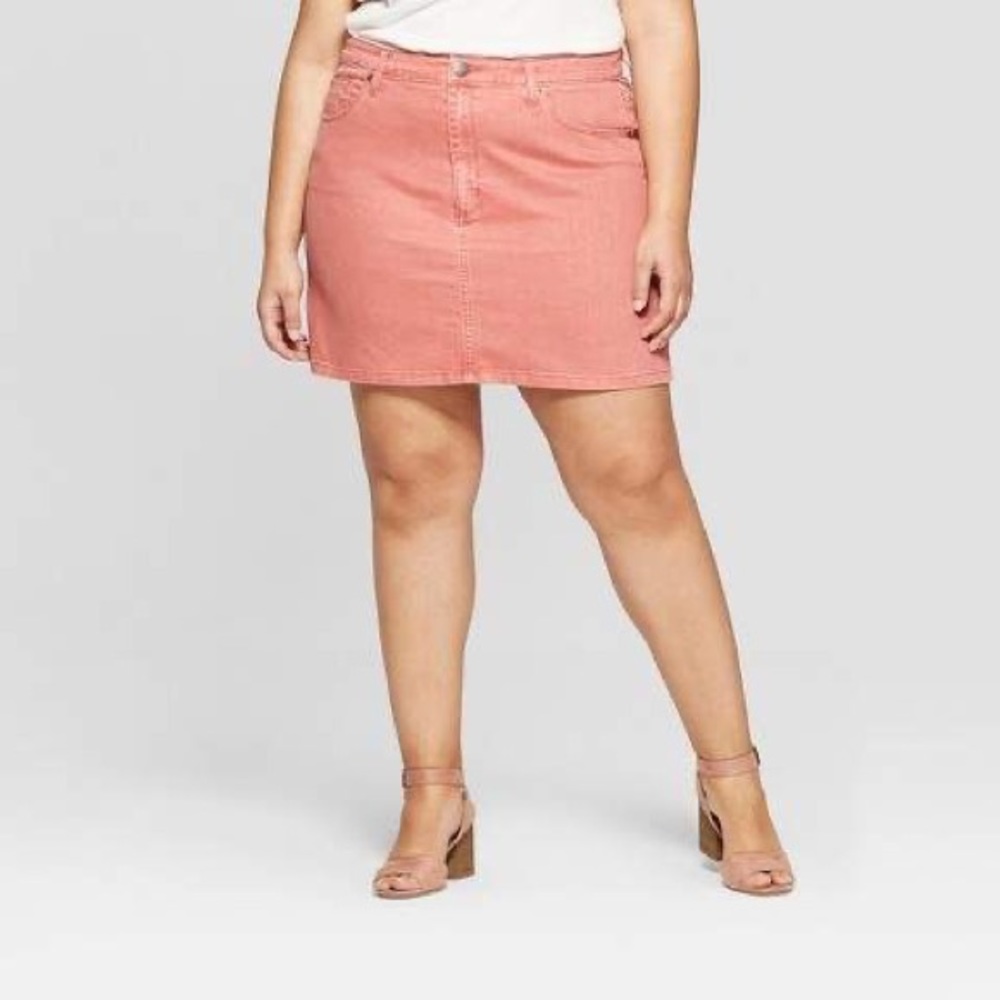 NWT Universal Thread Mid-Rise Denim Mini Skirt